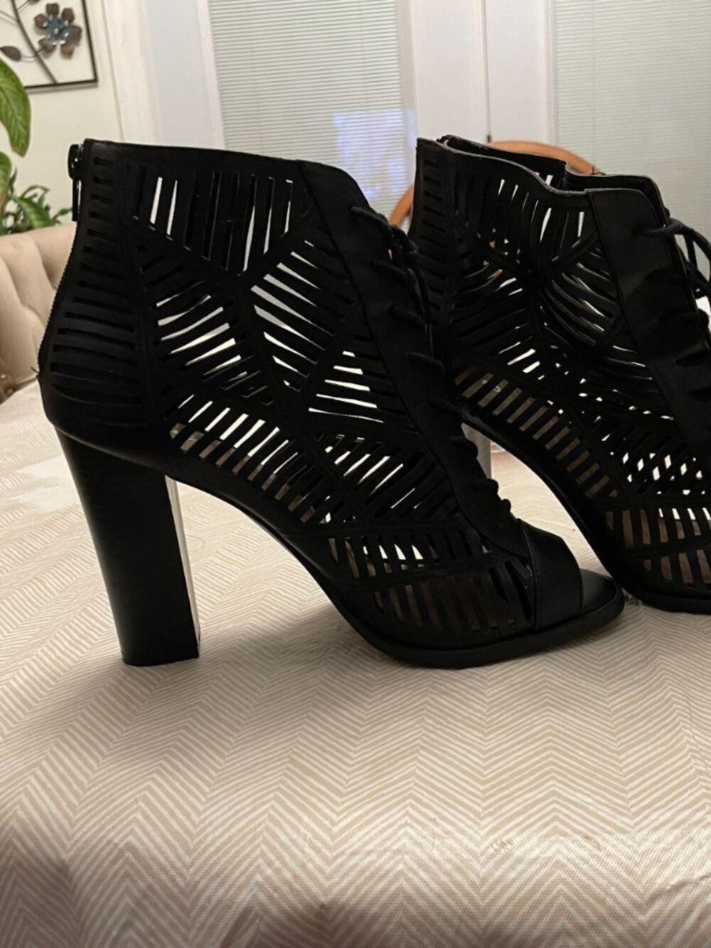Mix No. 6 Women's Black Footwear